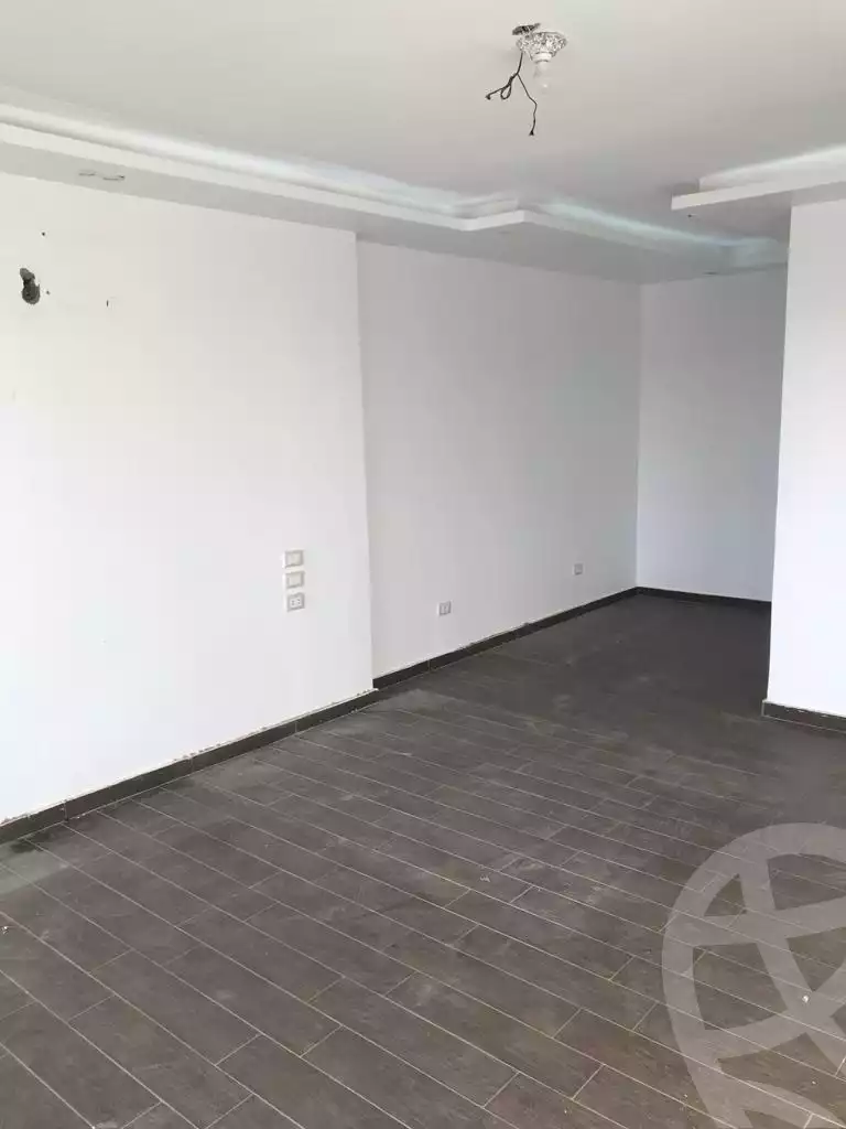 https://aqarmap.com.eg/en/listing/4199836-for-rent-cairo-new-cairo-compounds-the-square