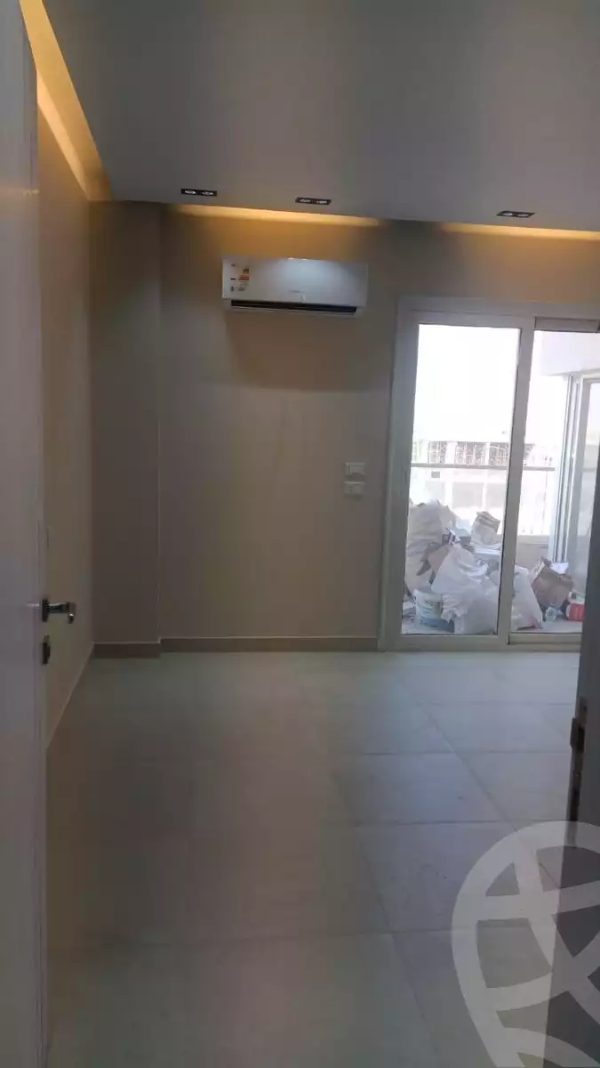 https://aqarmap.com.eg/en/listing/4200220-for-rent-cairo-new-cairo-compounds-mwntn-fyw-y-syty