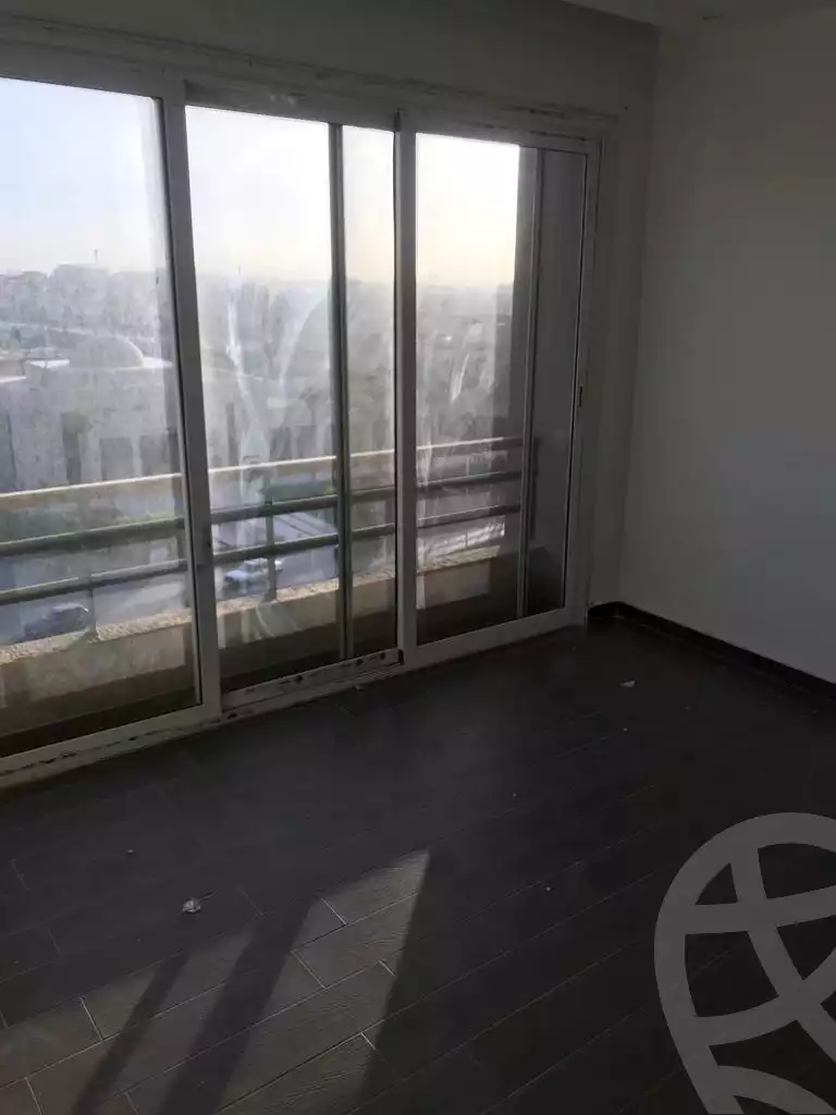 https://aqarmap.com.eg/en/listing/4205820-for-rent-cairo-new-cairo-compounds-the-square