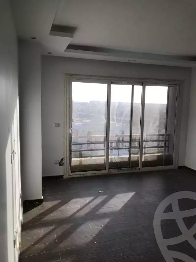 https://aqarmap.com.eg/en/listing/4205820-for-rent-cairo-new-cairo-compounds-the-square