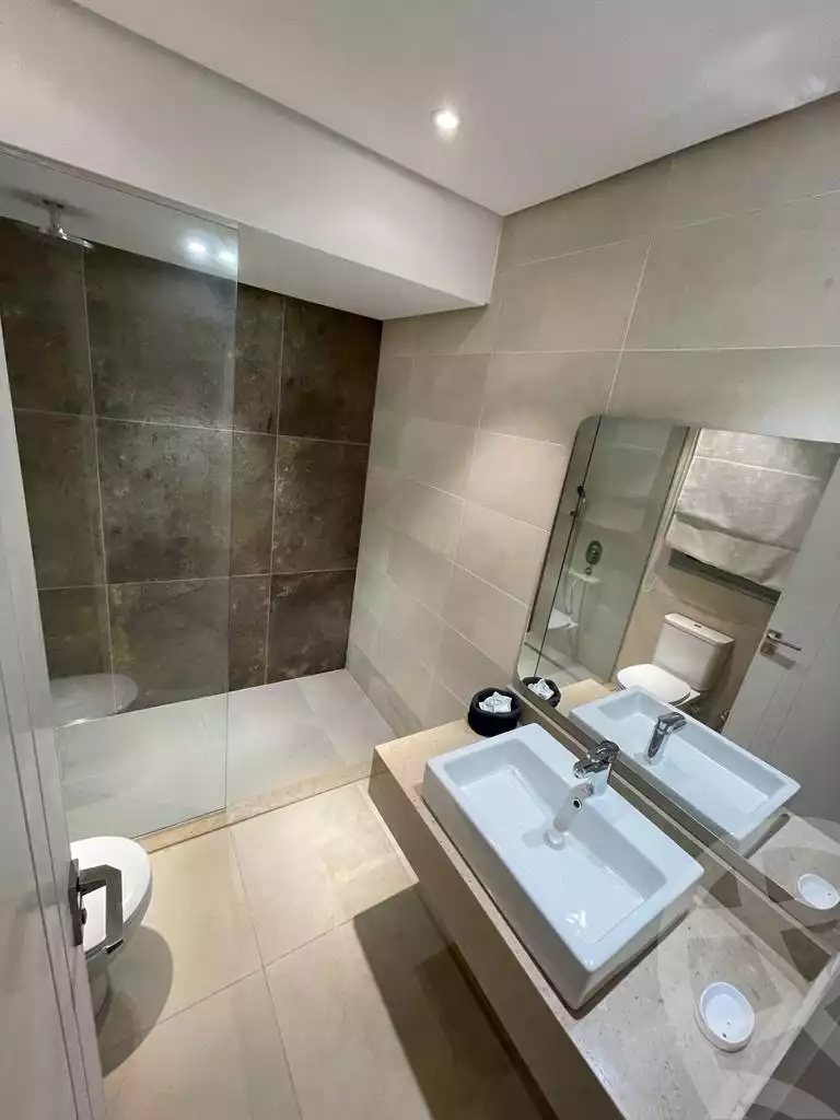 https://aqarmap.com.eg/en/listing/4209550-for-sale-cairo-el-sheikh-zayed-city-compounds-kmbwnd-fyldj-wyst-dr-llttwyr