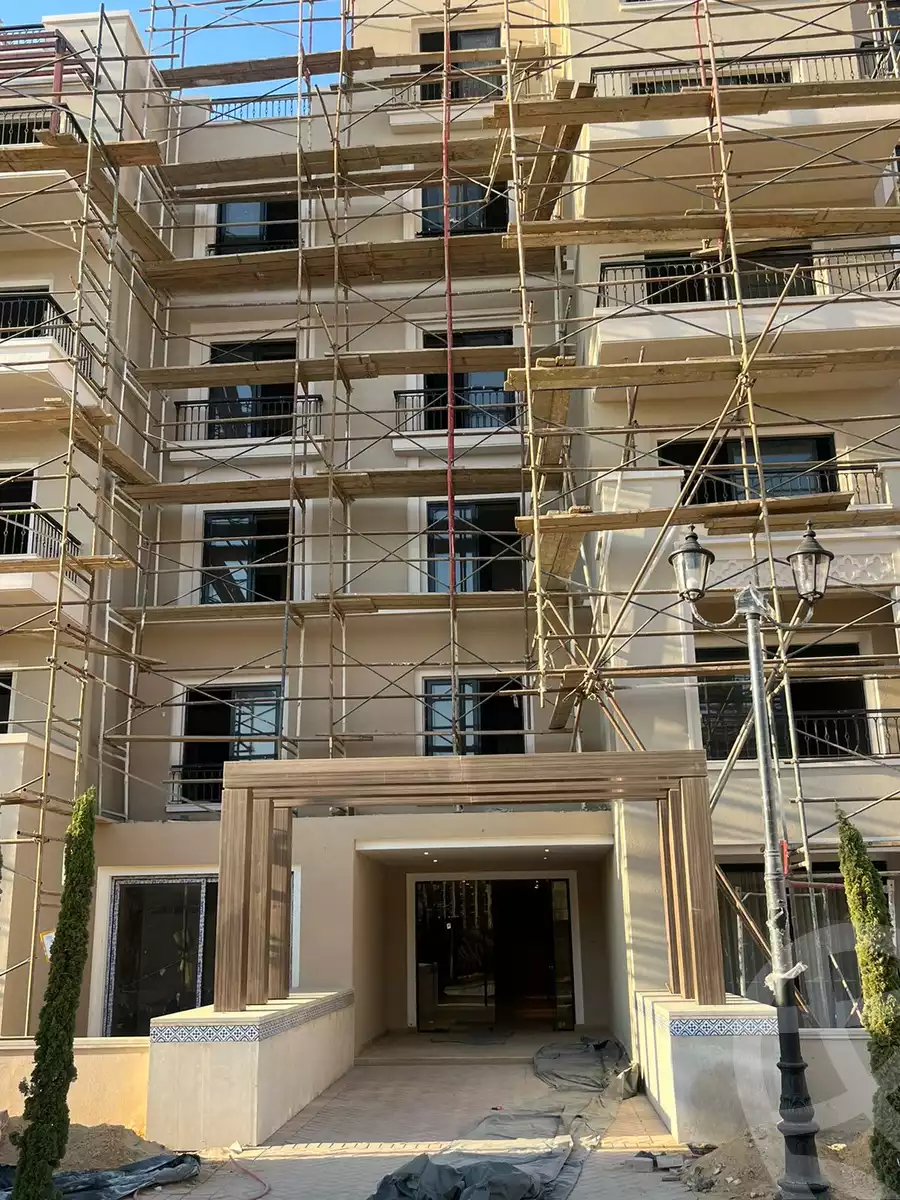 https://aqarmap.com.eg/en/listing/4210016-for-sale-cairo-el-sheikh-zayed-city-compounds-kmbwnd-fyldj-wyst-dr-llttwyr