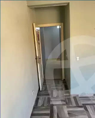 https://aqarmap.com.eg/en/listing/4211098-for-sale-cairo-6th-of-october-compound-eshraqah