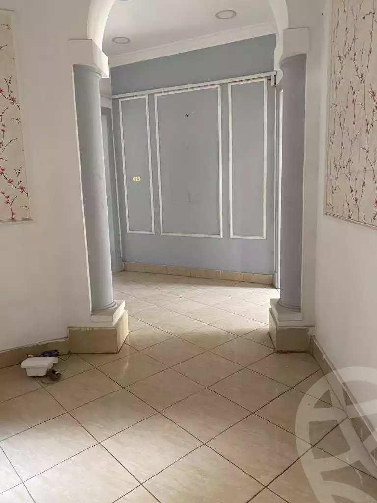 https://aqarmap.com.eg/en/listing/4212110-for-rent-cairo-downtown-bab-el-loaa-al-falki-st
