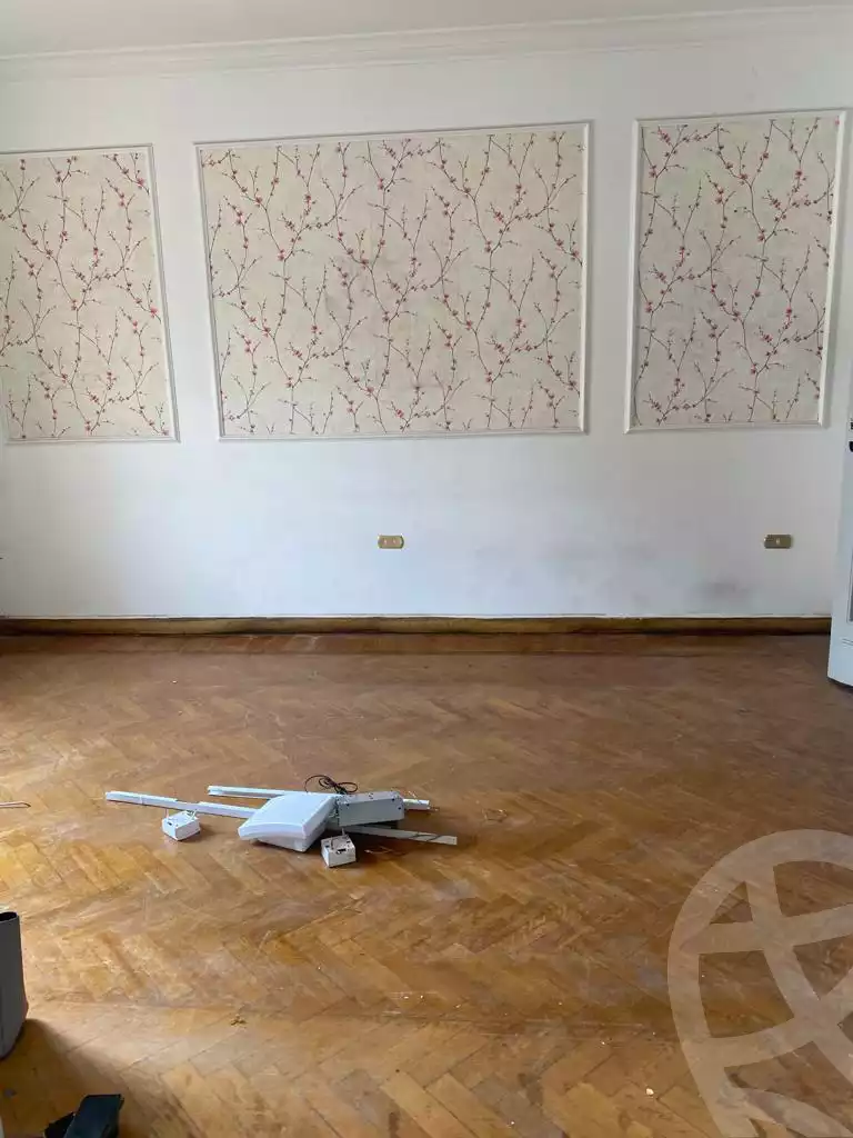 https://aqarmap.com.eg/en/listing/4212110-for-rent-cairo-downtown-bab-el-loaa-al-falki-st
