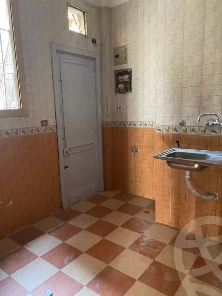 https://aqarmap.com.eg/en/listing/4212110-for-rent-cairo-downtown-bab-el-loaa-al-falki-st