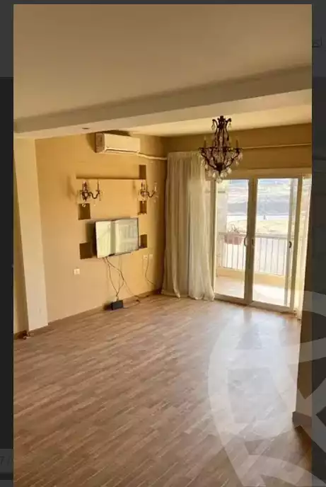 https://aqarmap.com.eg/en/listing/4214334-for-rent-cairo-el-sheikh-zayed-city-el-hay-el-hady-ashaer-area-2-street-10
