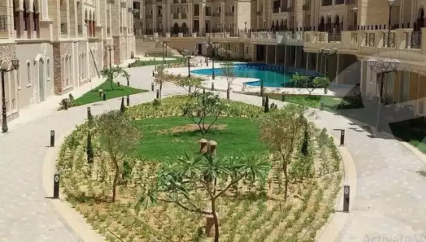 https://aqarmap.com.eg/en/listing/4215246-for-sale-cairo-new-cairo-compounds-rock-vera