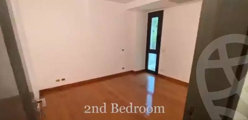 https://aqarmap.com.eg/en/listing/4215475-for-sale-cairo-new-cairo-compounds-midtown