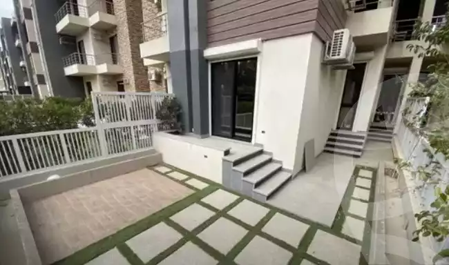 https://aqarmap.com.eg/en/listing/4215475-for-sale-cairo-new-cairo-compounds-midtown