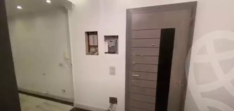 https://aqarmap.com.eg/en/listing/4215475-for-sale-cairo-new-cairo-compounds-midtown