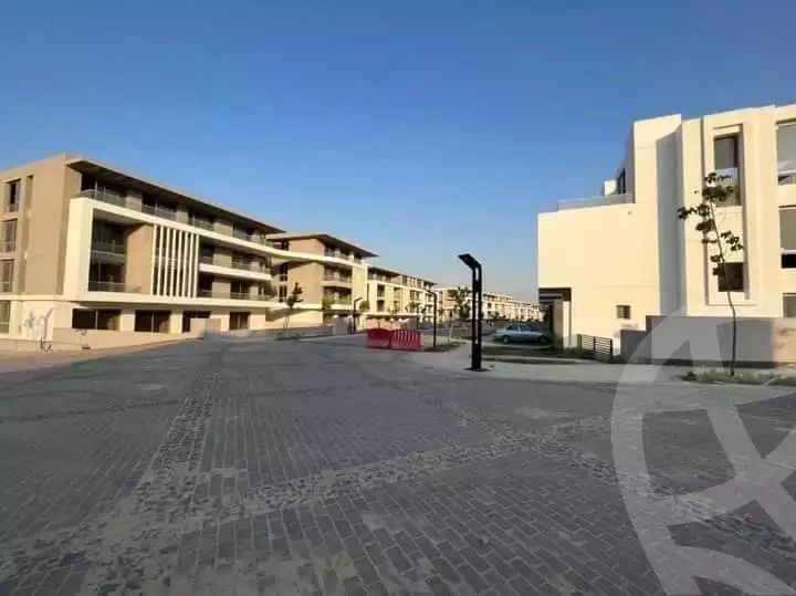 https://aqarmap.com.eg/en/listing/4221373-for-sale-cairo-alex-cairo-desert-road-kmbwnd-fy-tryq-skndry-lshrwy-joulz-compound-inertia