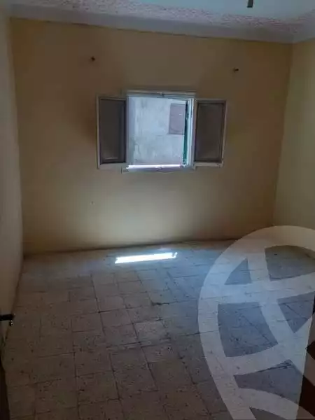 https://aqarmap.com.eg/en/listing/4222512-for-rent-alexandria-alhadara-new-el-hadra-el-fath-st