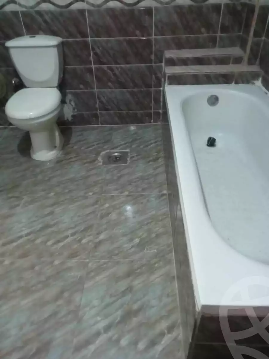 https://aqarmap.com.eg/en/listing/4224610-for-sale-alexandria-lqbry