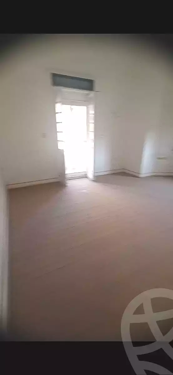 https://aqarmap.com.eg/en/listing/4225748-for-sale-cairo-el-haram-shareaa-el-haram