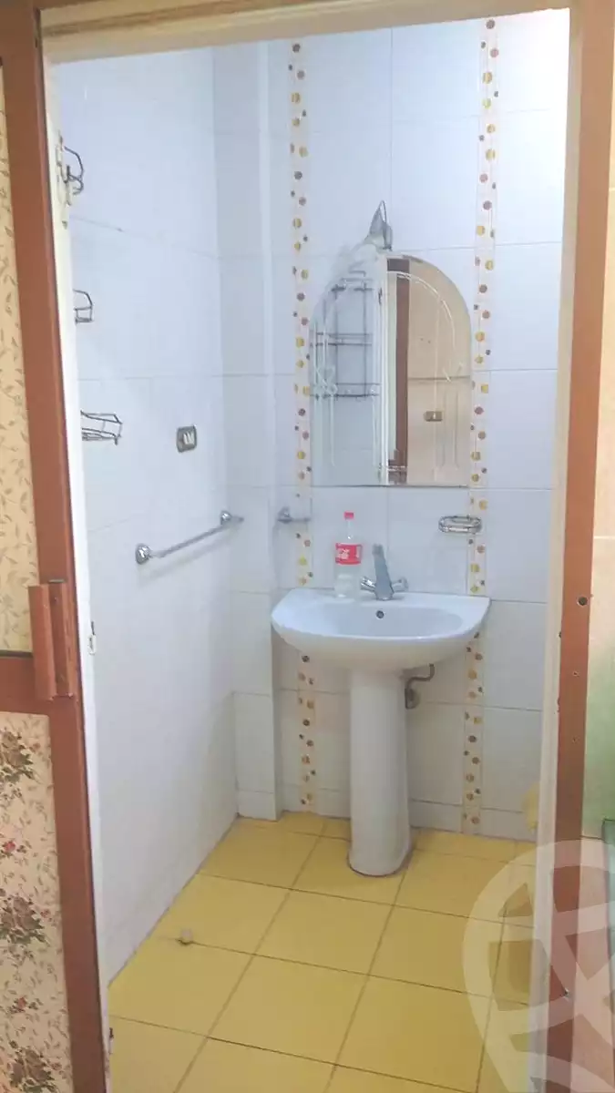 https://aqarmap.com.eg/ar/listing/4225897-for-rent-cairo-15th-of-may-mjwr-35