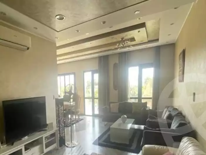https://aqarmap.com.eg/en/listing/4225708-for-sale-cairo-el-sheikh-zayed-city-compounds-kmbwnd-wyst-twn-swdyk