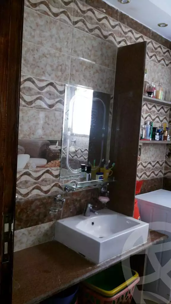 https://aqarmap.com.eg/en/listing/4226936-for-sale-cairo-al-oubour-eskan-el-shabab