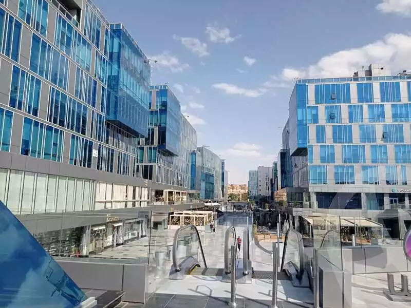https://aqarmap.com.eg/ar/listing/4227275-for-sale-cairo-el-sheikh-zayed-city-compounds-in-sheikh-zayed-capital-business-park