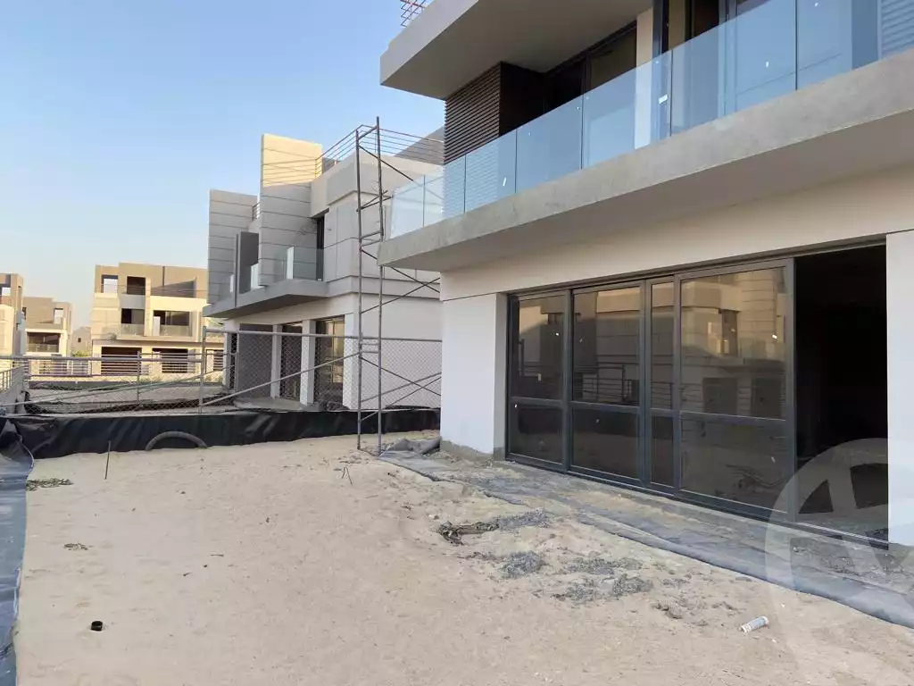 https://aqarmap.com.eg/en/listing/4229498-for-sale-cairo-el-sheikh-zayed-city-compounds-in-sheikh-zayed-el-patio-zahraa