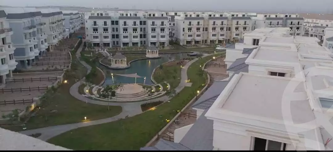 https://aqarmap.com.eg/en/listing/4229345-for-sale-cairo-6th-of-october-compounds-mountain-view-giza-plateau