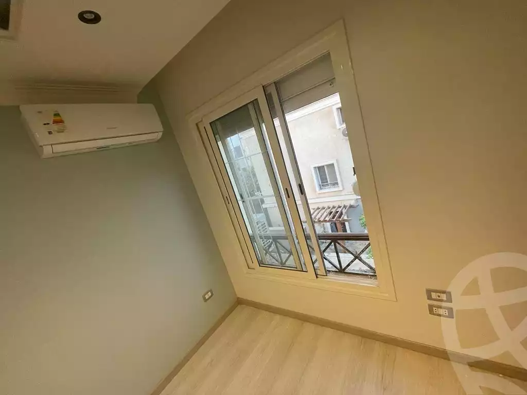 https://aqarmap.com.eg/ar/listing/4231858-for-rent-mountain-view-lakeside