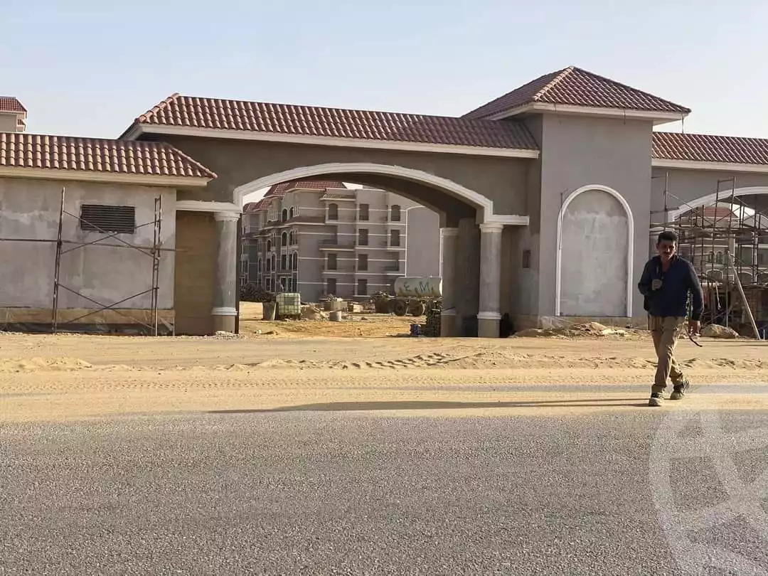 https://aqarmap.com.eg/ar/listing/4233873-for-sale-cairo-new-cairo-compounds
