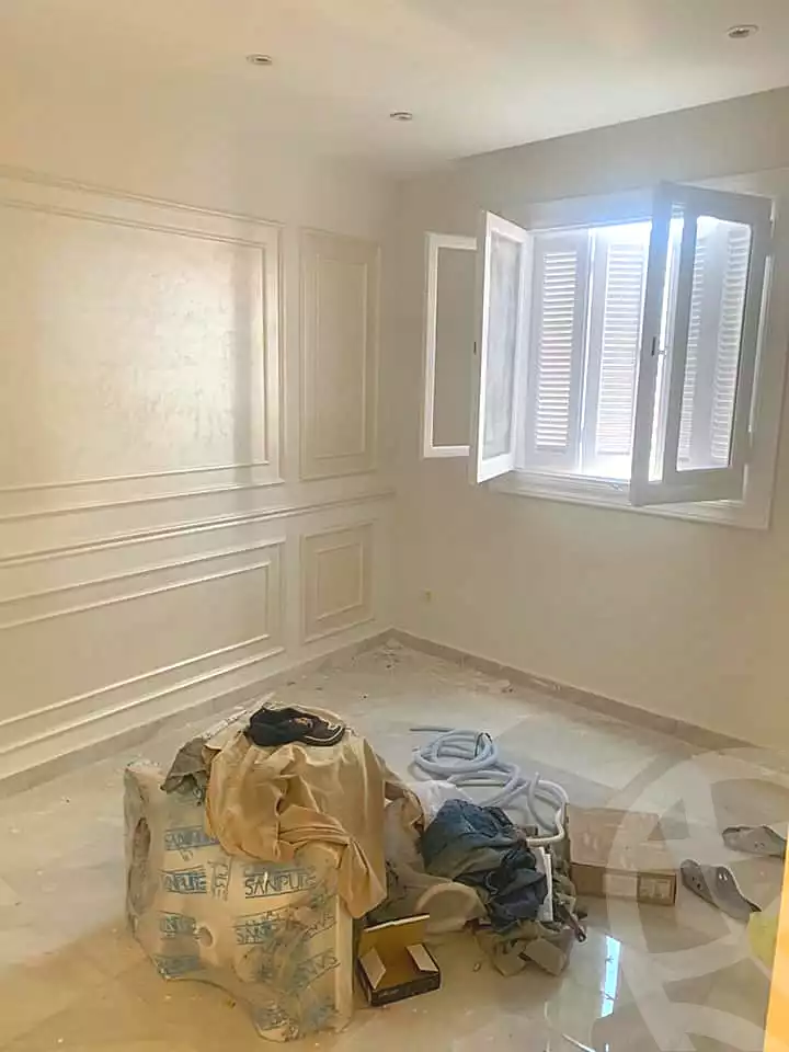 https://aqarmap.com.eg/en/listing/4235863-for-sale-alexandria-ganaklis-el-fath-st