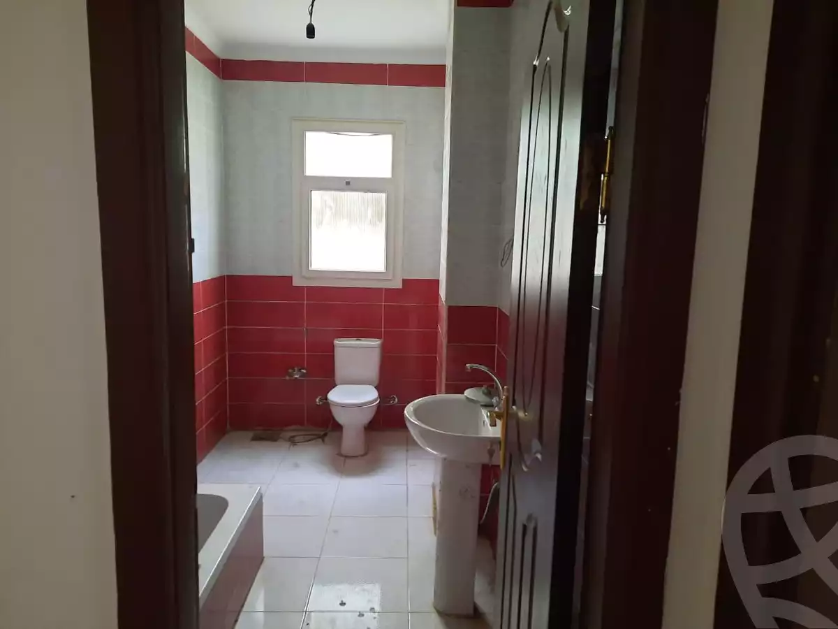 https://aqarmap.com.eg/ar/listing/4239104-for-rent-cairo-el-shorouk-lhy-lwl-grb-neighbourhood-3-street-33
