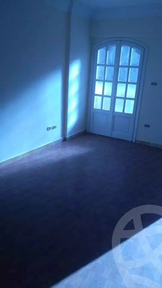 https://aqarmap.com.eg/ar/listing/4240437-for-rent-alexandria-sidi-beshr-qebli-khaled-ibn-el-walid-st