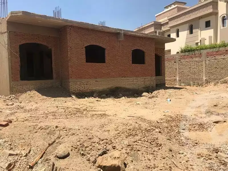 https://aqarmap.com.eg/ar/listing/4241937-for-sale-cairo-el-sheikh-zayed-city-compounds-in-sheikh-zayed-beverly-hills