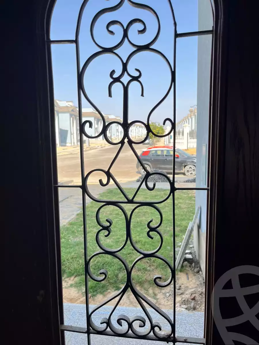 https://aqarmap.com.eg/ar/listing/4255558-for-sale-cairo-al-oubour-compound-heliopolis-hills