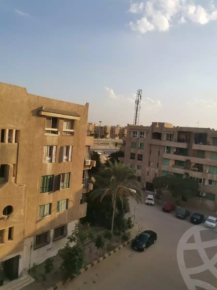 https://aqarmap.com.eg/en/listing/4256445-for-sale-cairo-al-oubour-eskan-el-shabab