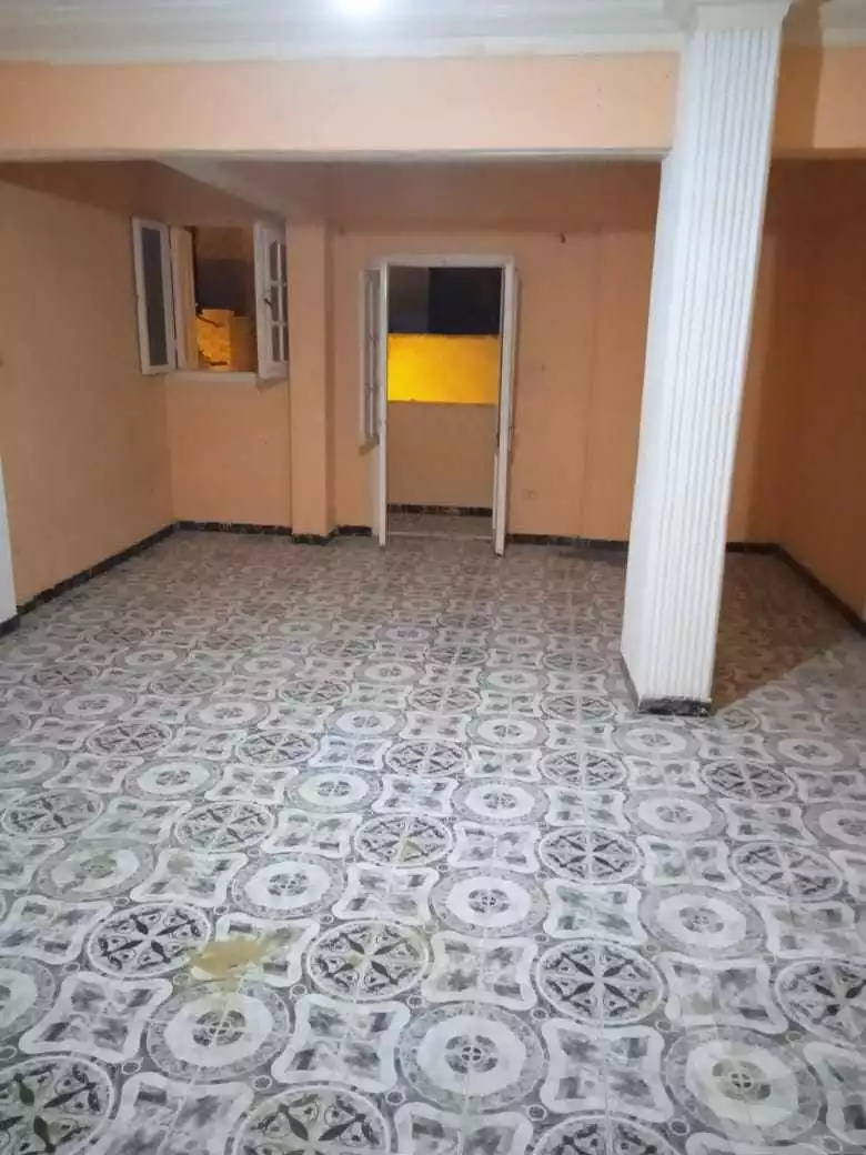 https://aqarmap.com.eg/en/listing/4257140-for-rent-alexandria-el-hanouvel-el-salam-st