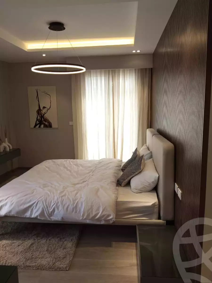 https://aqarmap.com.eg/en/listing/4261439-for-sale-cairo-el-sheikh-zayed-city-compounds-kmbwnd-fyldj-wyst-dr-llttwyr