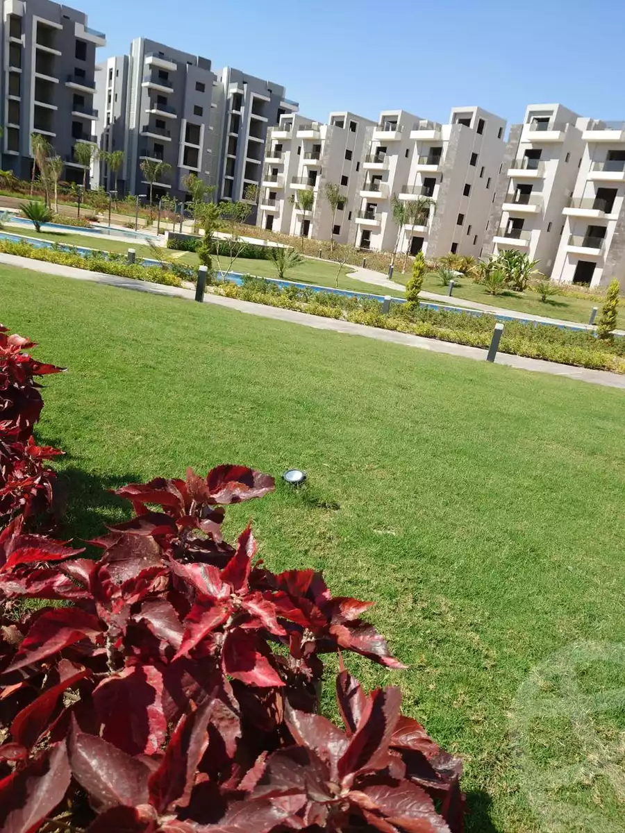 https://aqarmap.com.eg/ar/listing/4265898-for-sale-cairo-6th-of-october-compound-sun-capital