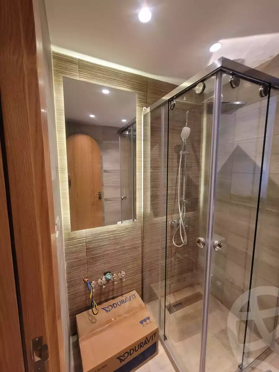 https://aqarmap.com.eg/ar/listing/4266068-for-sale-cairo-el-sheikh-zayed-city-compounds-in-sheikh-zayed-beverly-hills