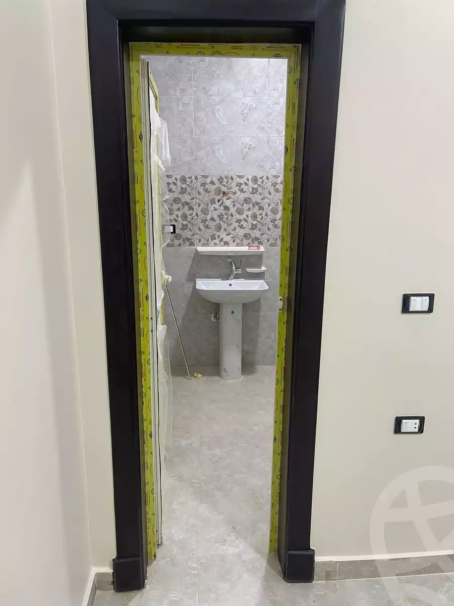 https://aqarmap.com.eg/en/listing/4267196-for-rent-cairo-6th-of-october-compound-eshraqah