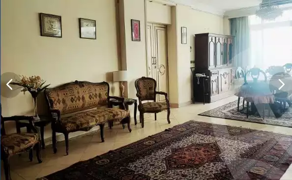 https://aqarmap.com.eg/ar/listing/4270525-for-rent-cairo-nasr-city-compounds-kmbwnd-kyrw-twn-rb-llttwyr