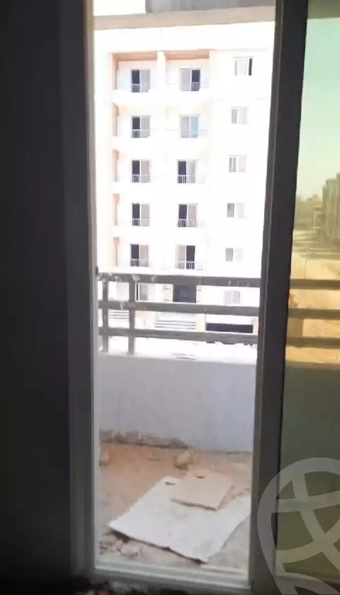 https://aqarmap.com.eg/en/listing/4271821-for-sale-cairo-6th-of-october-compound-el-bostan