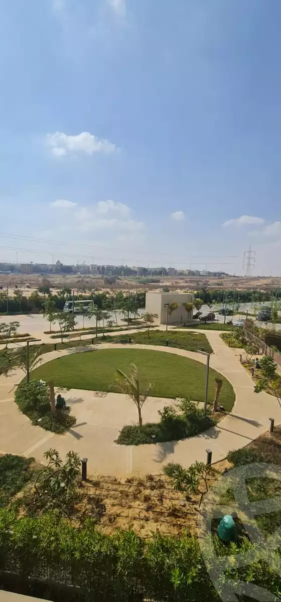 https://aqarmap.com.eg/en/listing/4276361-for-sale-cairo-6th-of-october-compound-palm-parks