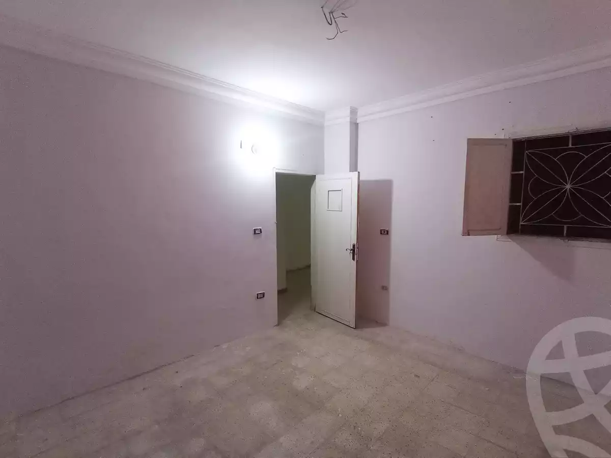 https://aqarmap.com.eg/en/listing/4278114-for-rent-hamad-yassin-st
