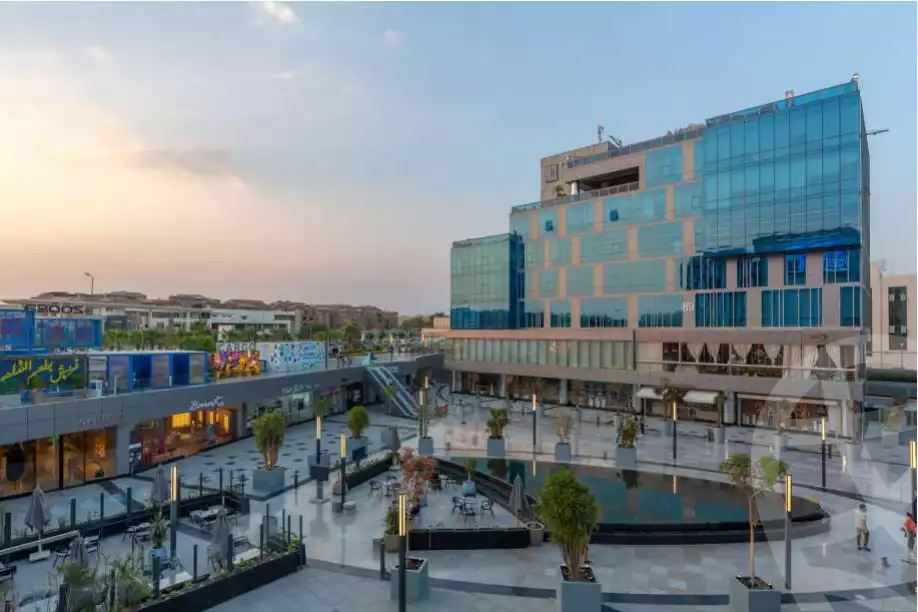 https://aqarmap.com.eg/en/listing/4278503-for-sale-cairo-el-sheikh-zayed-city-compounds-in-sheikh-zayed-capital-business-park