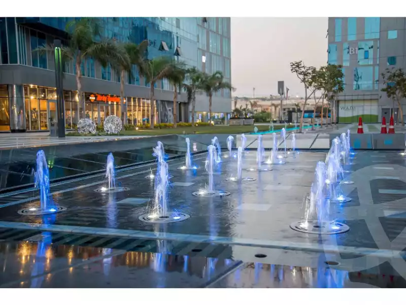https://aqarmap.com.eg/ar/listing/4279898-for-sale-cairo-el-sheikh-zayed-city-compounds-in-sheikh-zayed-capital-business-park