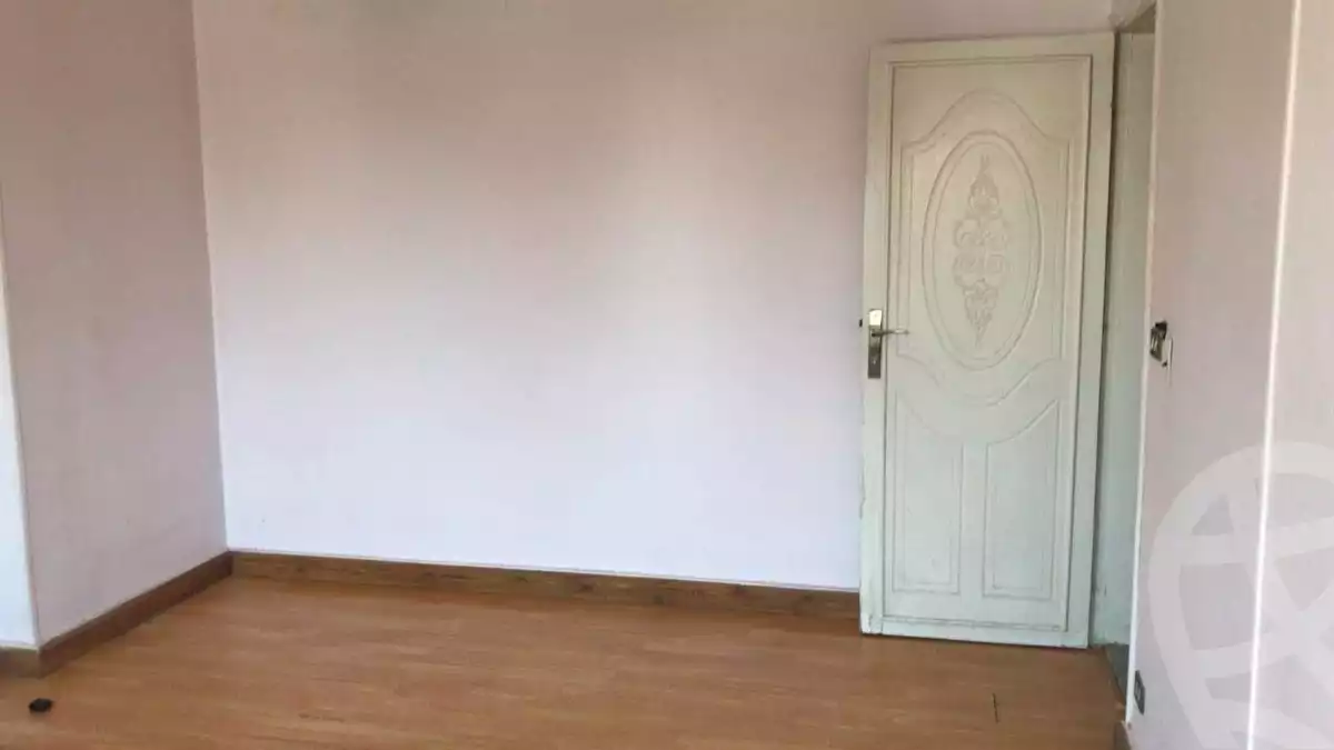 https://aqarmap.com.eg/ar/listing/4282319-for-rent-cairo-mokattam-shareaa-9