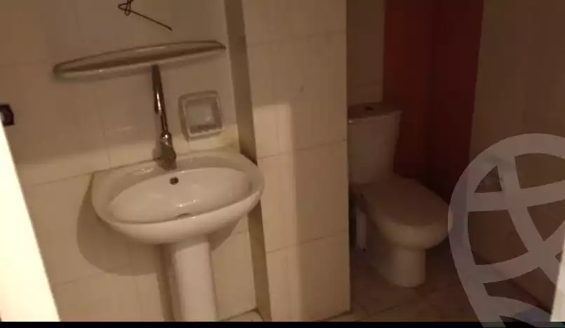 https://aqarmap.com.eg/en/listing/4282772-for-rent-alexandria-lauran-el-gaish-rd