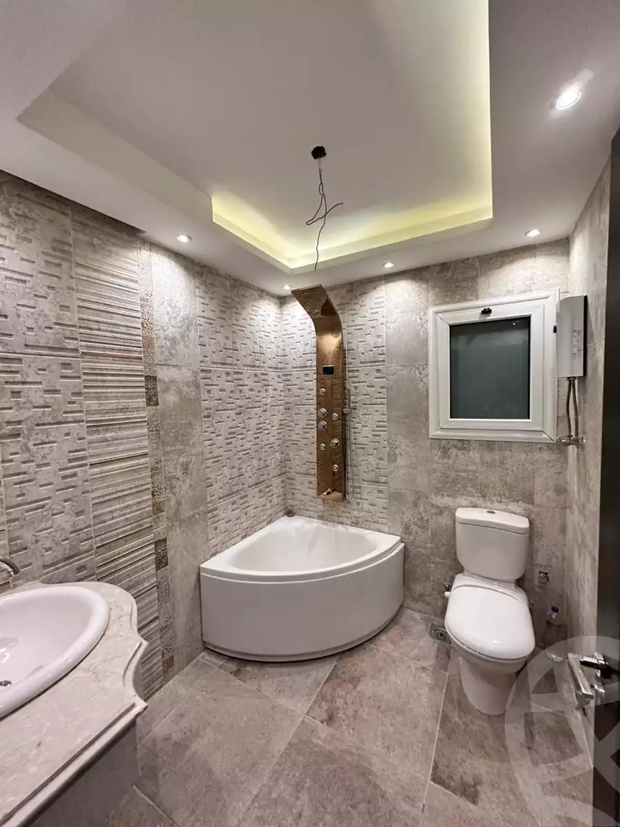 https://aqarmap.com.eg/en/listing/4287910-for-rent-cairo-new-cairo-compounds-the-square