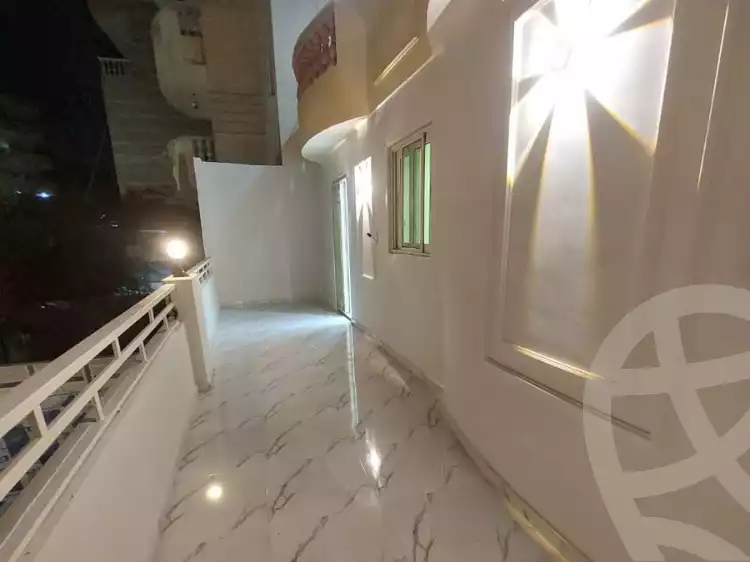 https://aqarmap.com.eg/ar/listing/4289272-for-sale-cairo-cairo-hdyq-lhrm-lmntqh