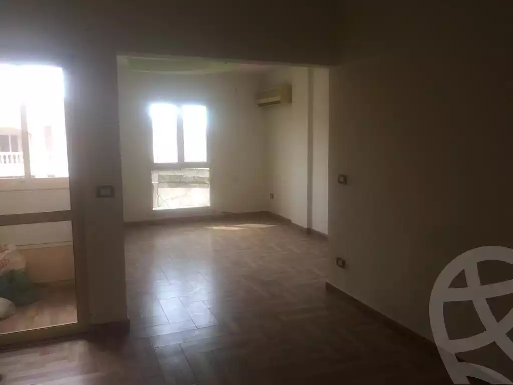 https://aqarmap.com.eg/en/listing/4291361-for-rent-alexandria-moharram-bey-kanal-al-mahmoudeya-al-bahri-st