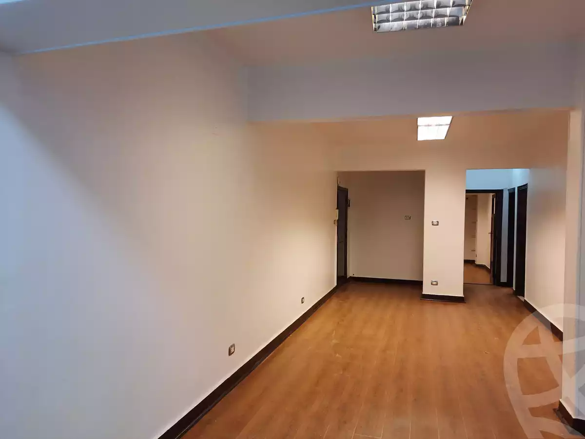https://aqarmap.com.eg/ar/listing/4292812-for-rent-cairo-heliopolis-ard-el-golf-mostafa-ragab-st